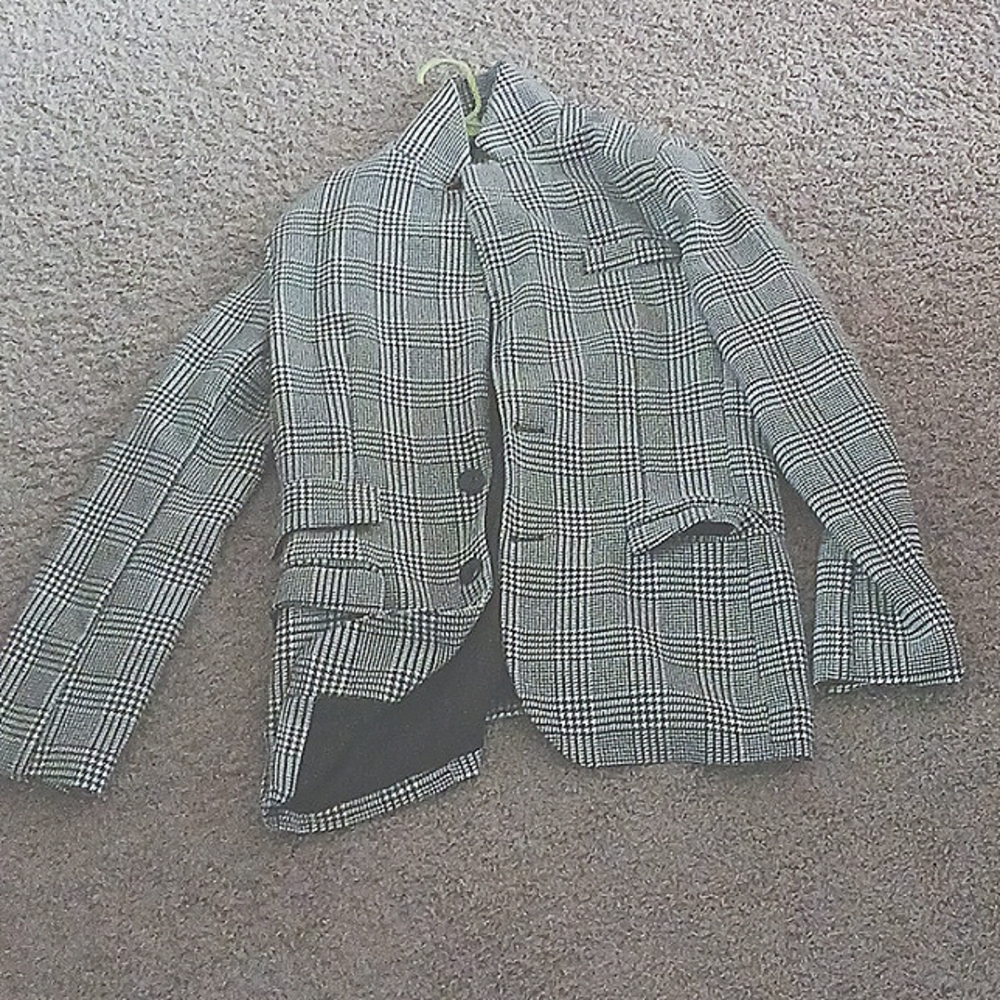 Am selling two causal sport coats